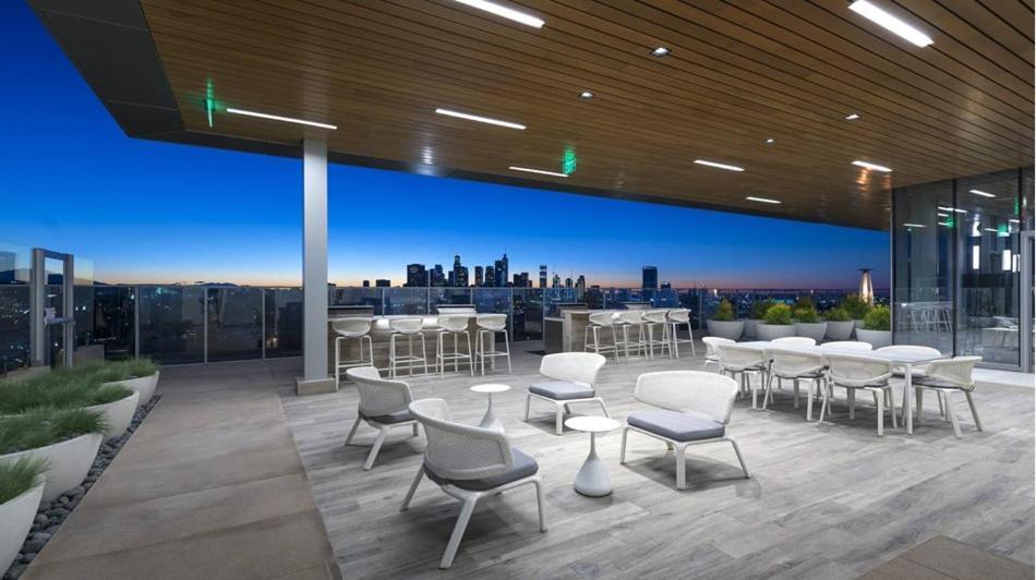 Modern Luxury 2 Bed With Panoramic City Views In Downtown La Los Angeles Bagian luar foto